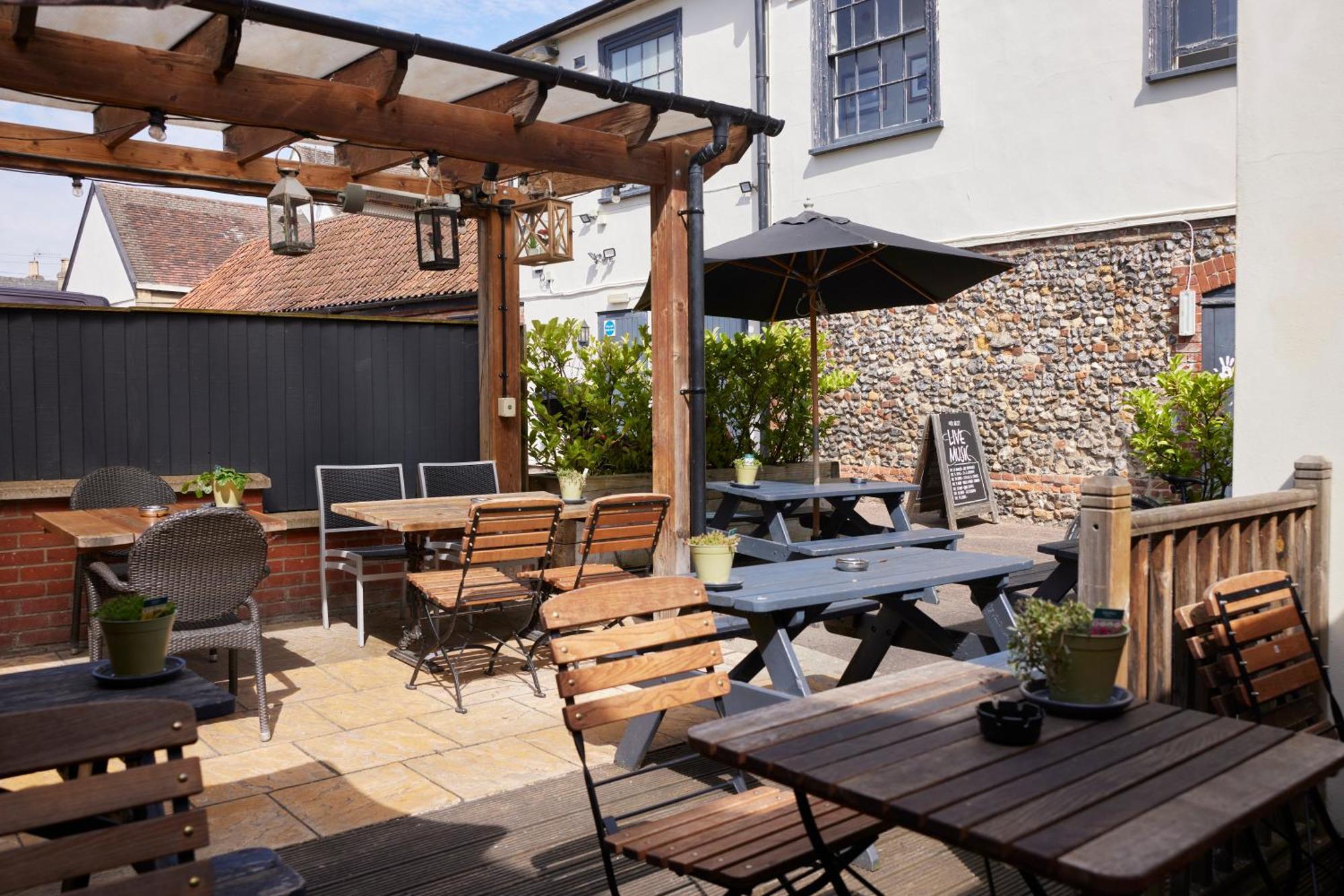 The Bushel By Greene King Inns Bury St. Edmunds Eksteriør billede
